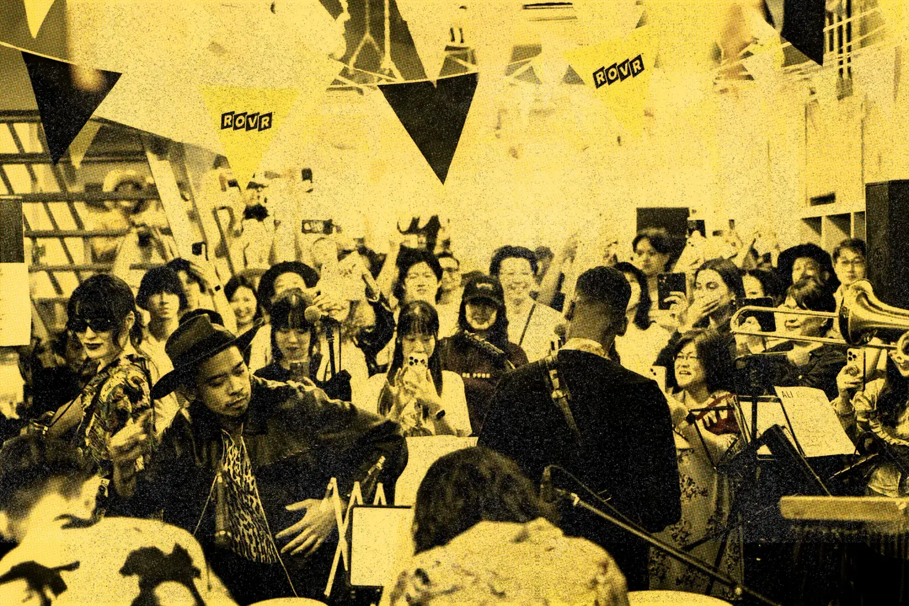 Crowd at a ROVR event