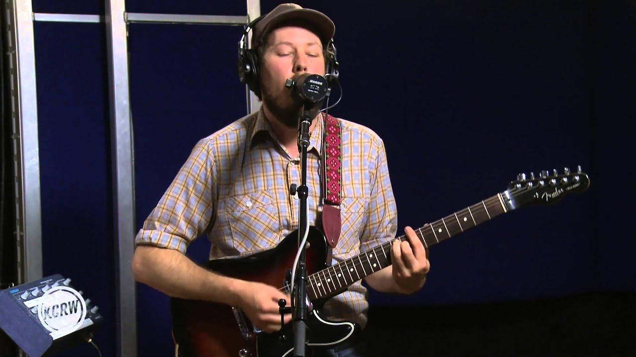 Complete Strangers - Vetiver
