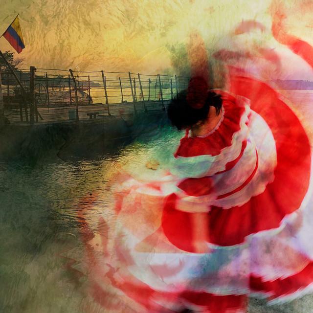 CANTO Y RIO - Martina Camargo