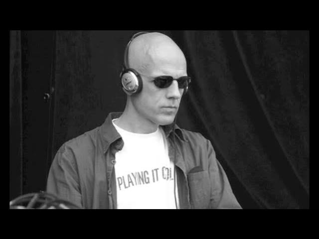 Beacons of ancestorship remixes - Gigantes Version