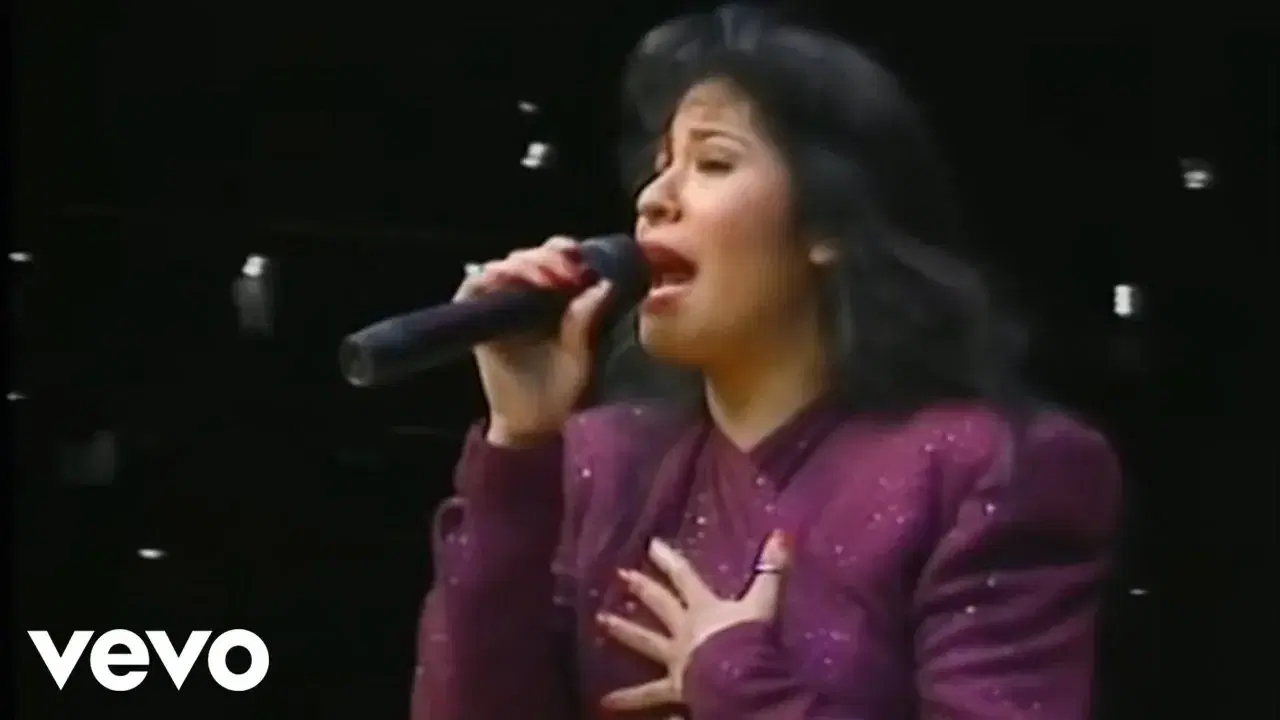 La Leyenda - Selena