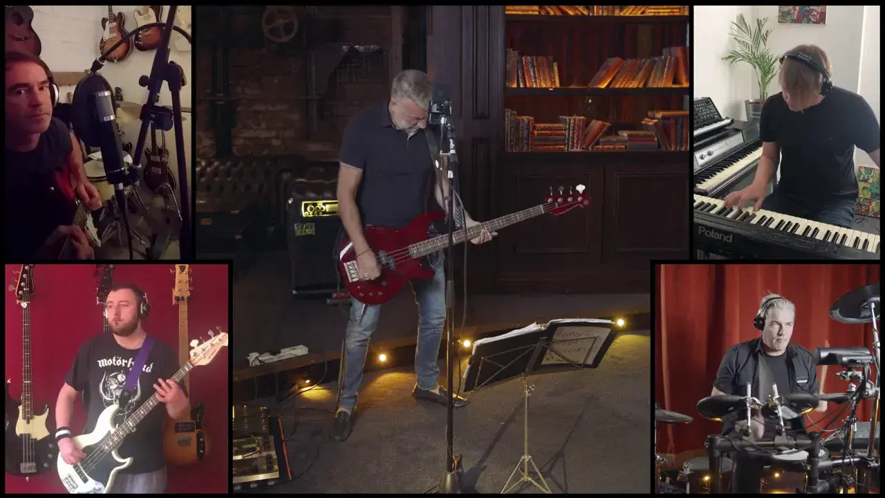 Substance: The Albums of Joy Division & New Order (Live At Apollo Theatre Manchester 9/16/2016) - Peter Hook and The Light