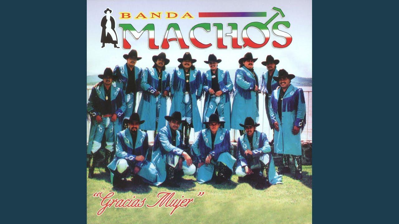 Besame Mucho / La Carga Del Diablo - Banda Machos