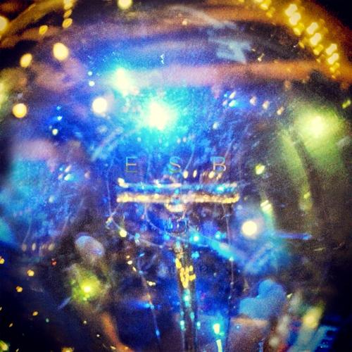 ESB (Lionel Laquerriere / Thomas Poli / Yann Tiersen) - ESB