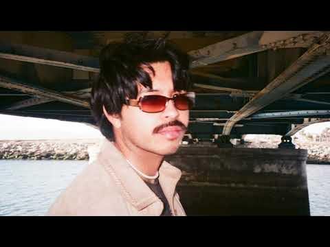 Public Secret - Estrada