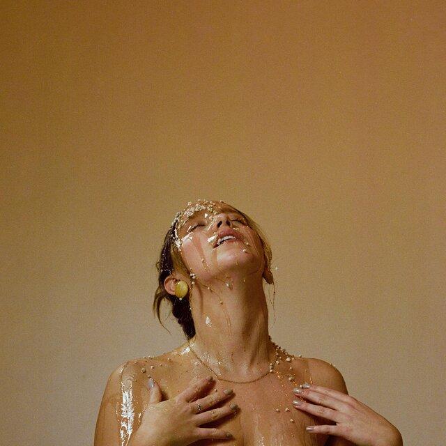 IN MY BODY - ORLANE