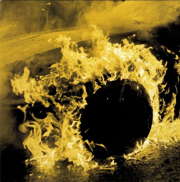 Dodge and Burn - The Dead Weather