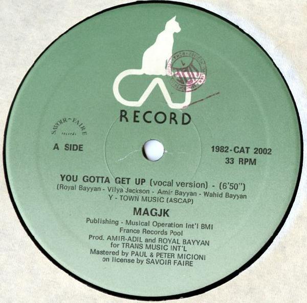 You Gotta Get Up = Tienes Que Levantarte - Majik