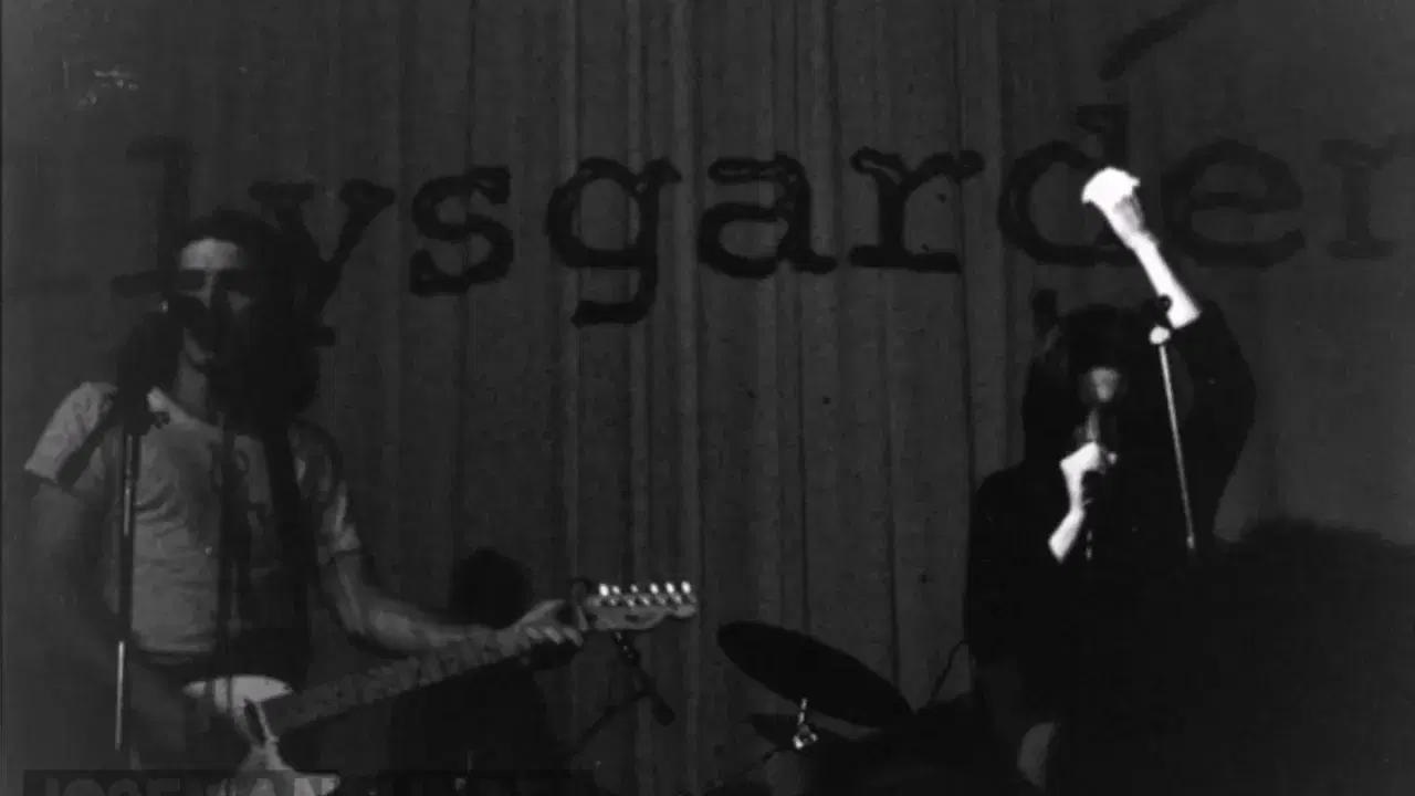 Echoes - Ellysgarden