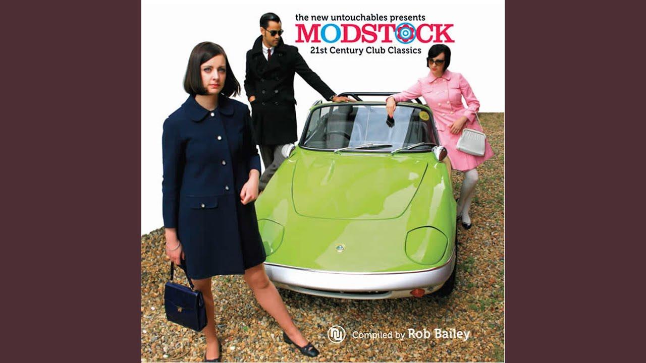 I Fell In Love (For The Very First Time) / Throw Your Love Away Girl - The Undertakers