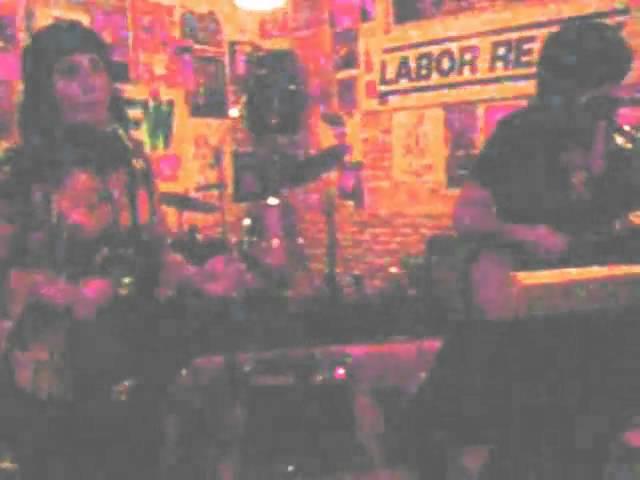 Sorround Yourself with Sorrow - The Gaylettes