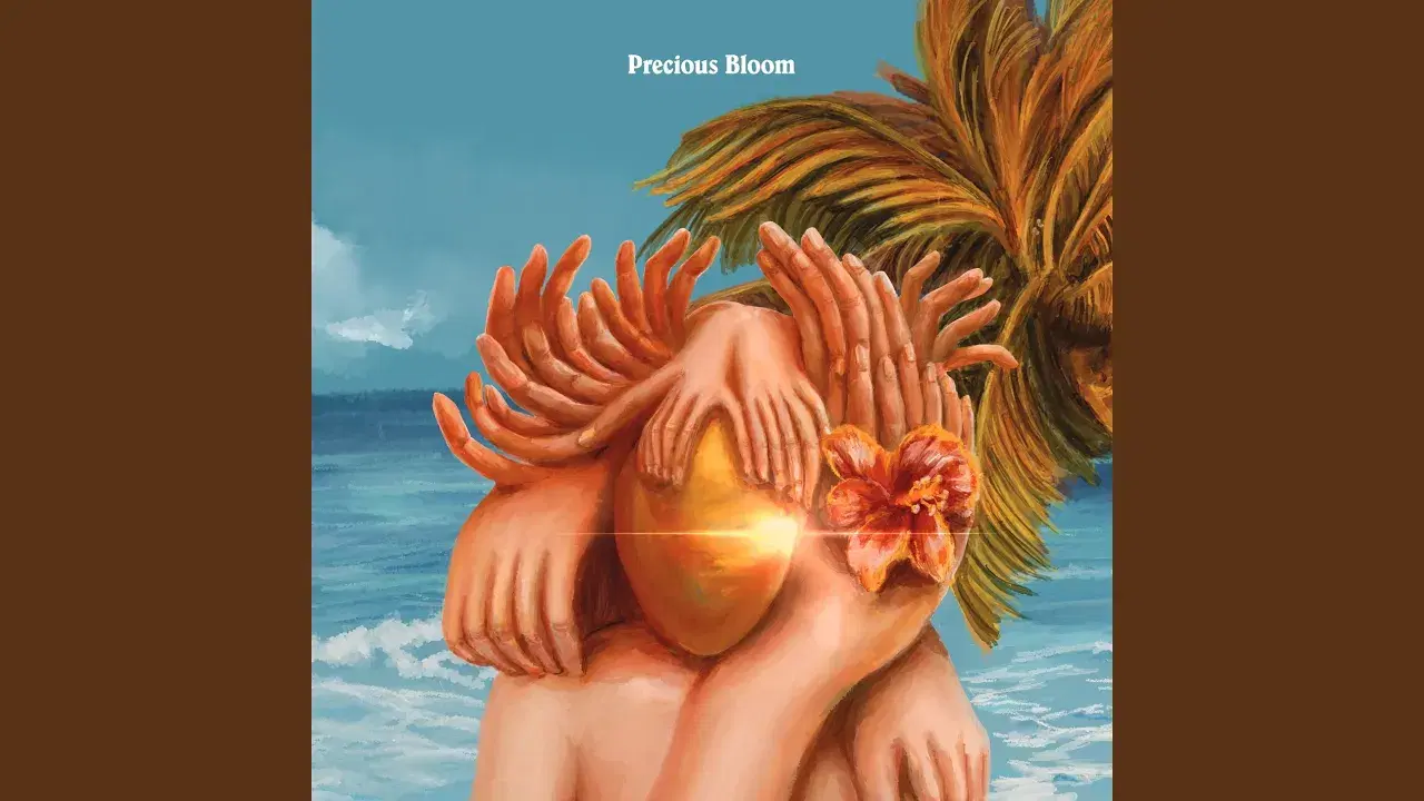 Flashlight - Precious Bloom