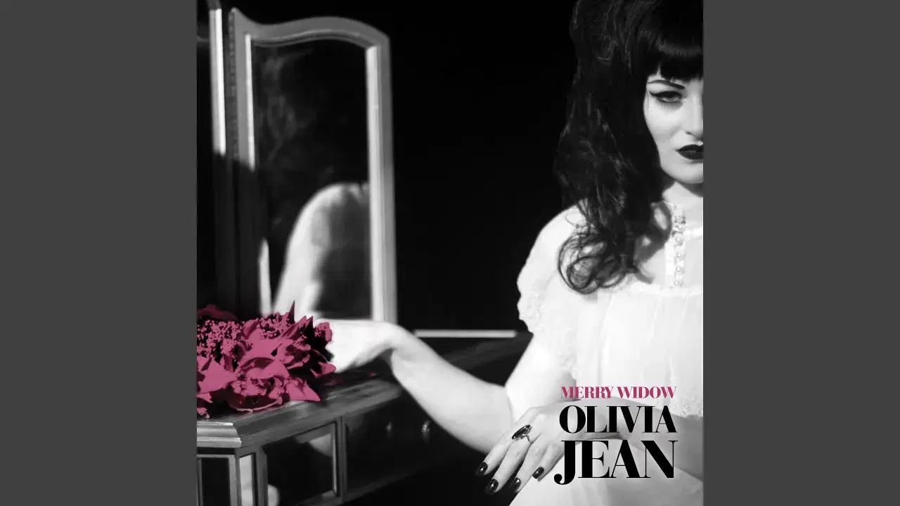 Merry Widow - Olivia Jean
