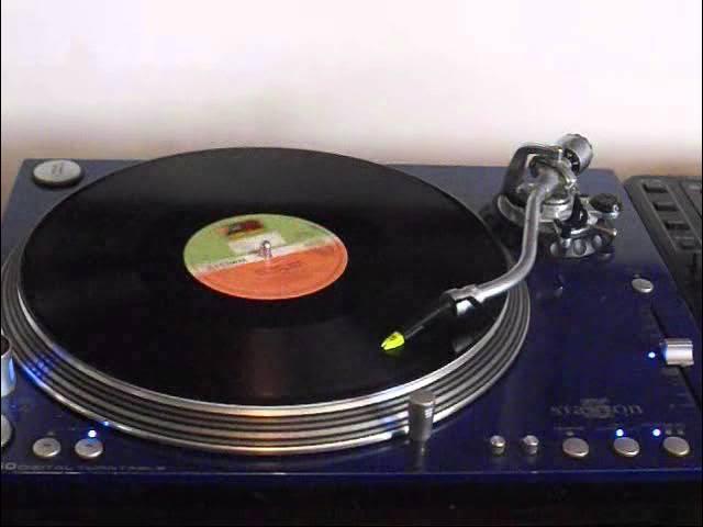 www.beatjunkies.com - The Family Stand