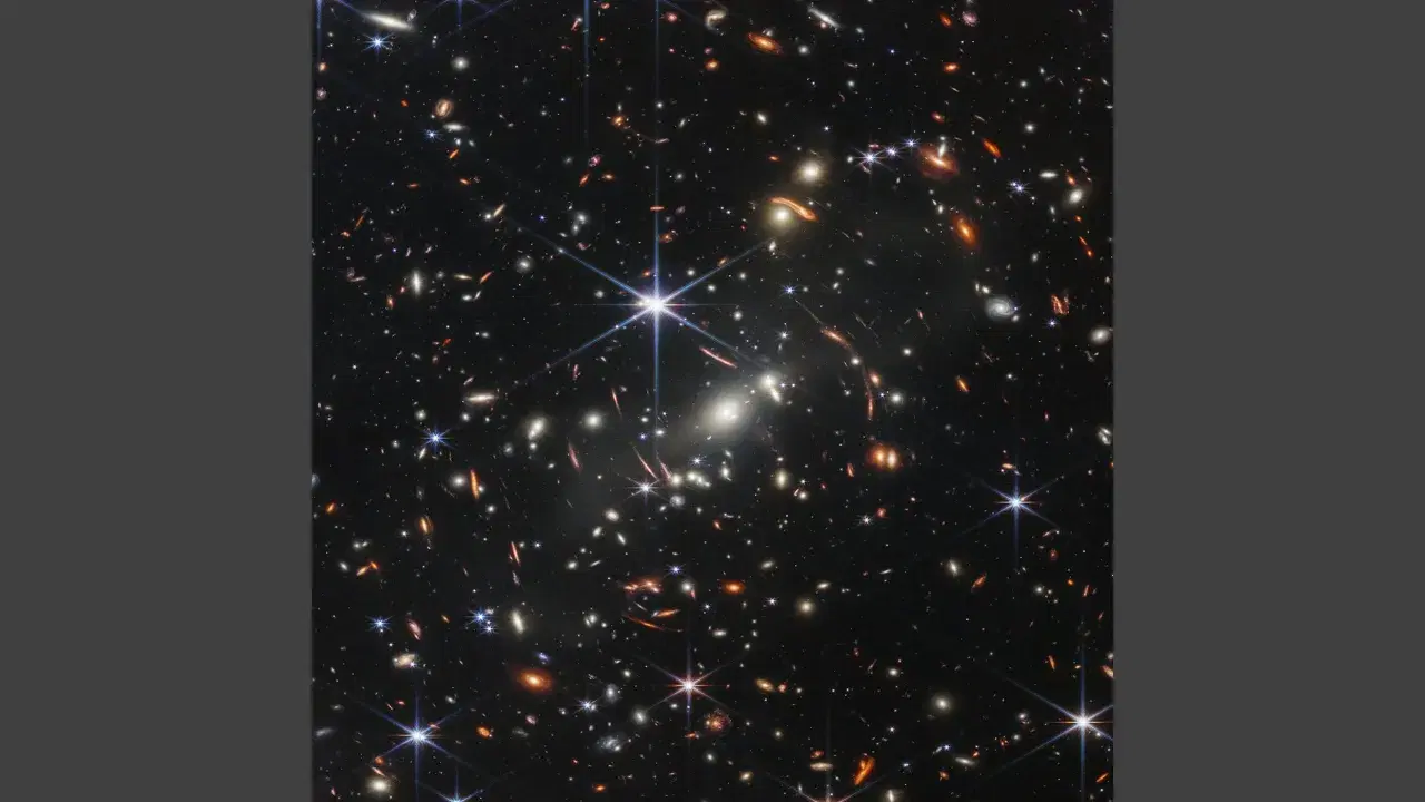 Space Is Full Of Noise - TON 618