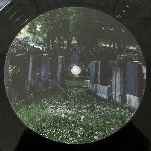 Tombstone [fortunea030] - Klaus Benedek