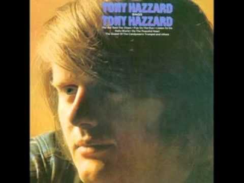 Sings Tony Hazzard - Tony Hazzard