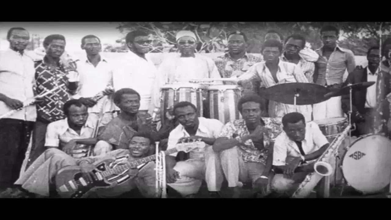 Orchestre Régional De Mopti = Regional Orchestra Of Mopti - Orchestre Régional De Mopti = Regional Orchestra Of Mopti