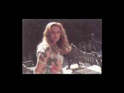 Fin De Semana / Estas Botas Son Para Caminar - Pyly Gaos