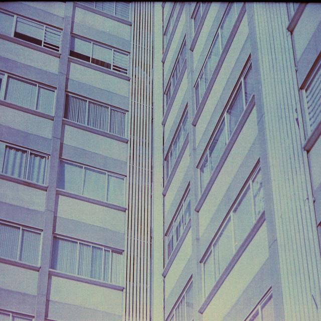 Edificio - Diles que no me maten