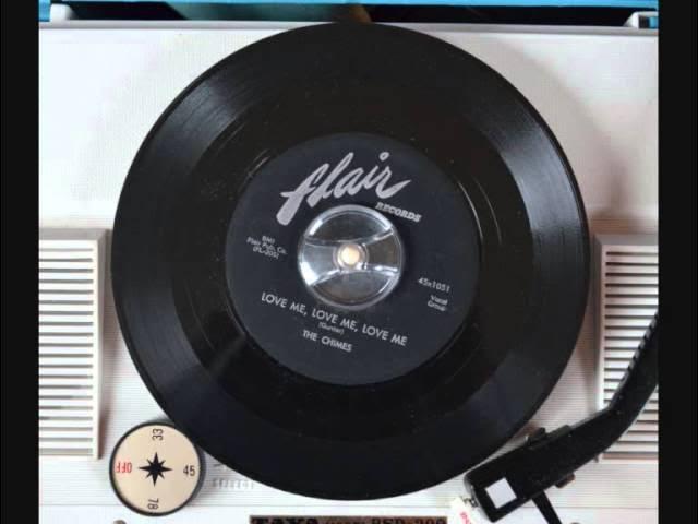 My Heart's Crying For You / Love Me, Love Me, Love Me - The Chimes