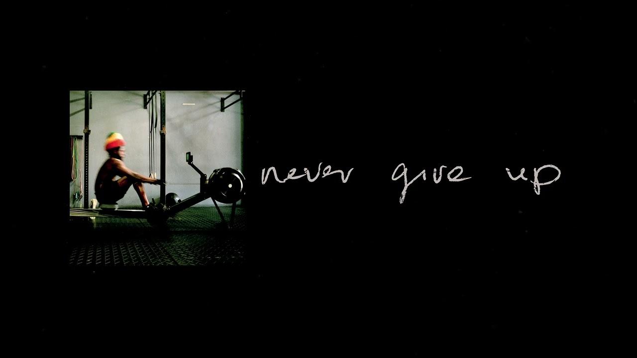 Never Give Up - Chronixx