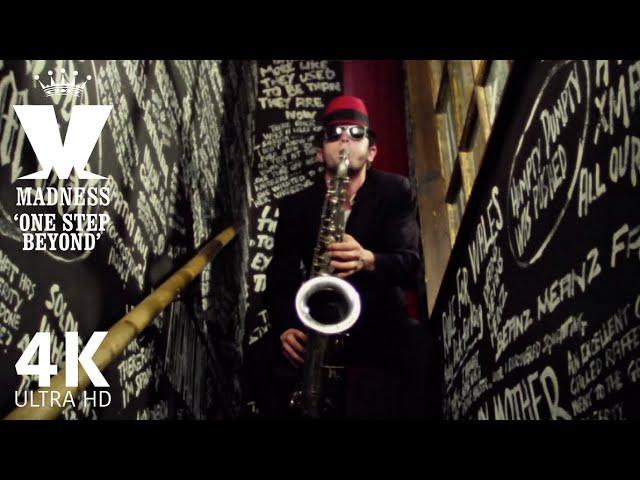 CRUNCH! - The Nutty Boys