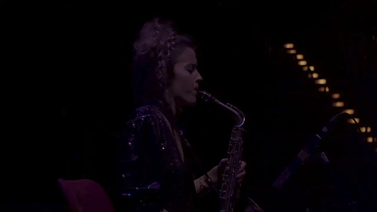 Masala Kiss - Cass. & Gianni Brezzo