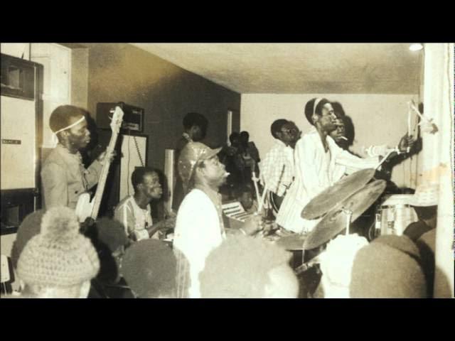 Senegal, The Teranga Spirit CD2 - Guelewar Band