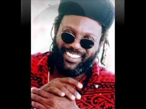 100 Huge Hits Of Reggae [Disc 4] - Bunny 'Rugs' Clarke
