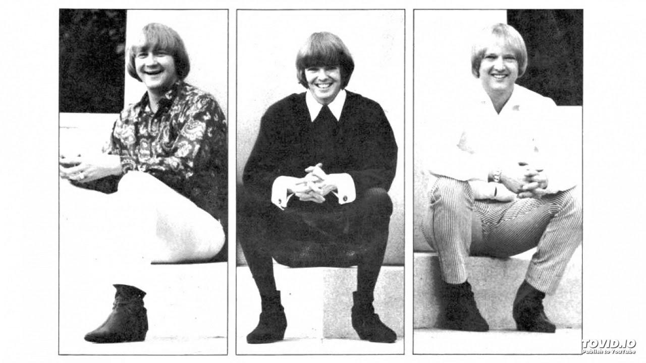 I Sit And Cry - The Guilloteens