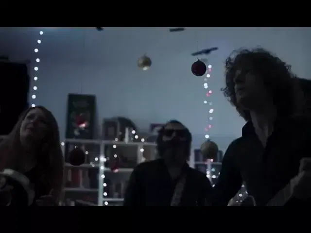 Shadow People - The Limiñanas Feat. Emmanuelle Seigner