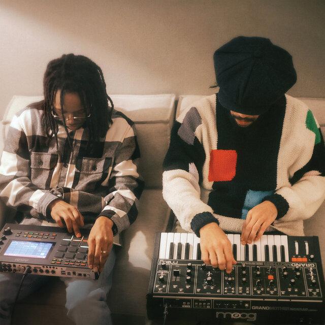 Off Days In London - ILLA J & Ash Walker