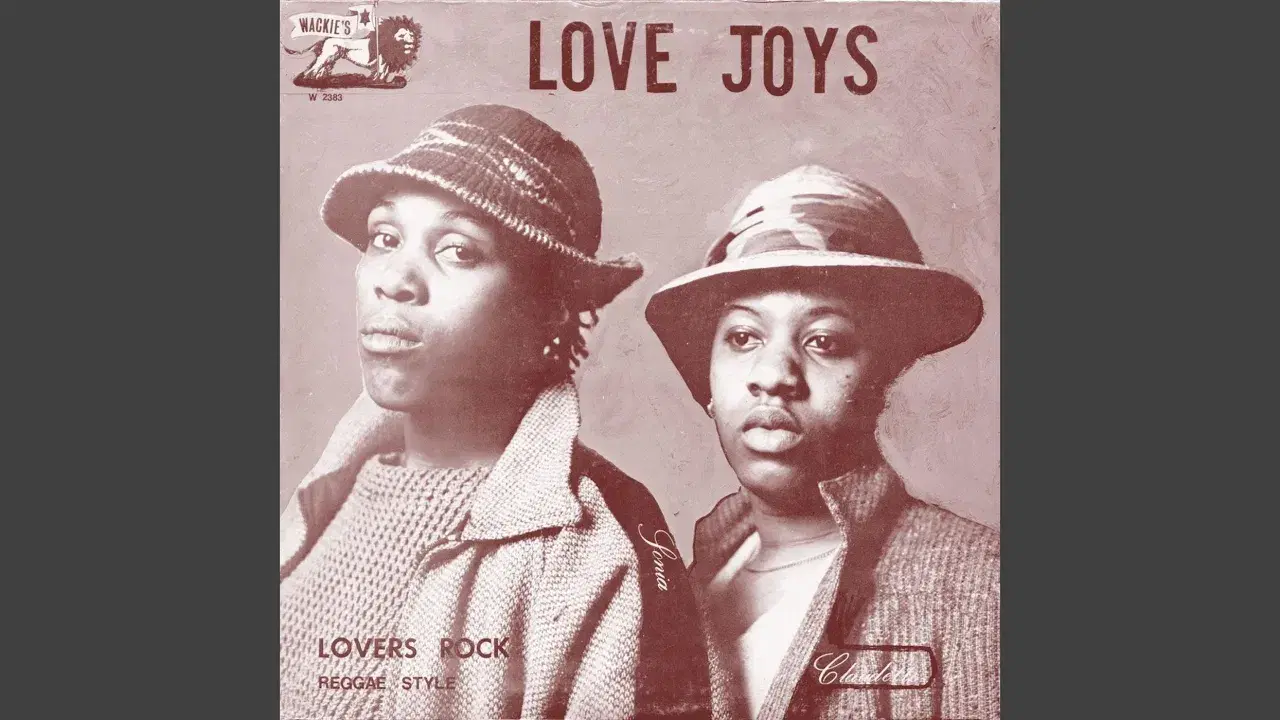  - Love Joys