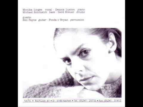 Floating - Monika Linges