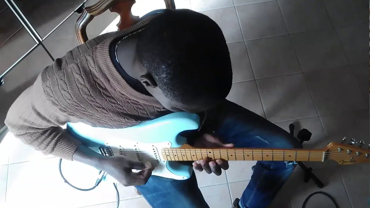  - Néné Tuty