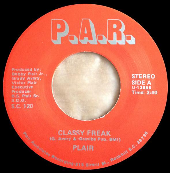 Classy Freak - Plair