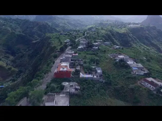 Grupo Pilon: Leite Quente Funaná de Cabo Verde - Grupo Pilon