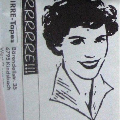  IRRRRRE!!! Best of Irre Tapes 001-015 [MC] - Paradox