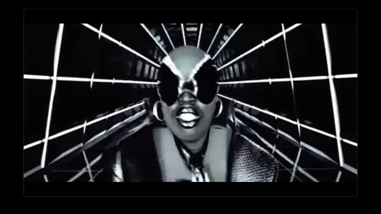 Da Real World - Missy Elliott