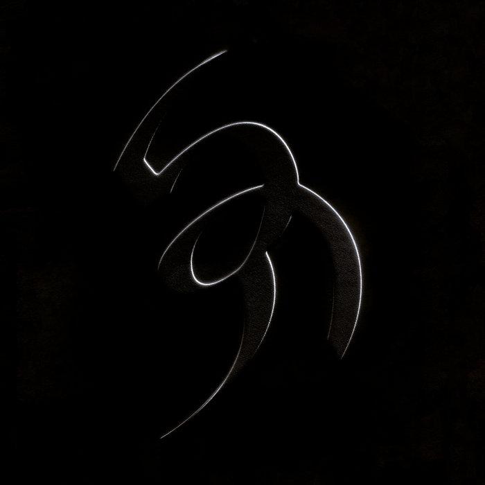VĪS Reinterpretations - David August