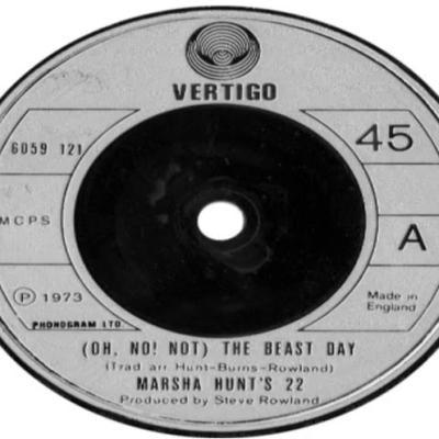 7" - Marsha Hunt's 22