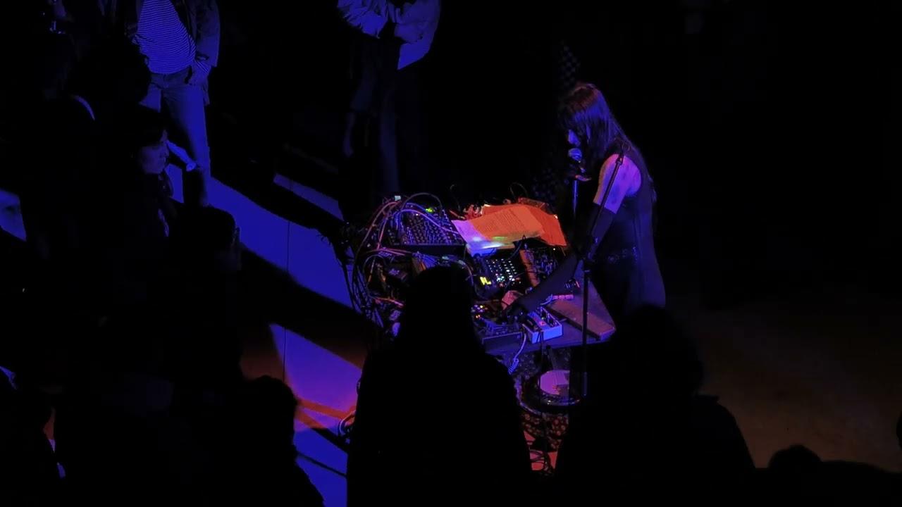 Fleur de chagrin - Le Diable Dégoutant