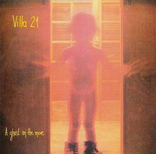 A Ghost On The Move - Villa 21