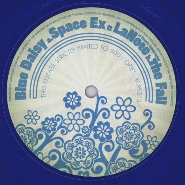  - Blue Daisy