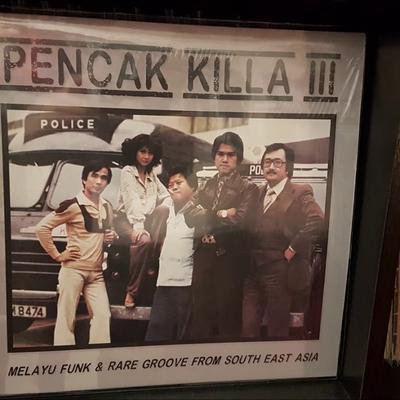  - Solid Band
