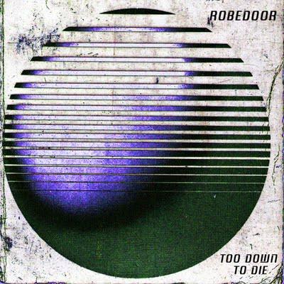 - Robedoor