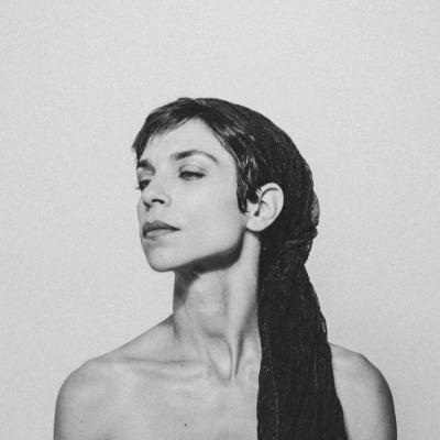 Animal - Siân Pottok, Flavia Coelho