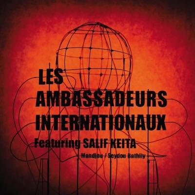 Seydou Bathily - Les Ambassadeurs Internationaux featuring Salif Keita