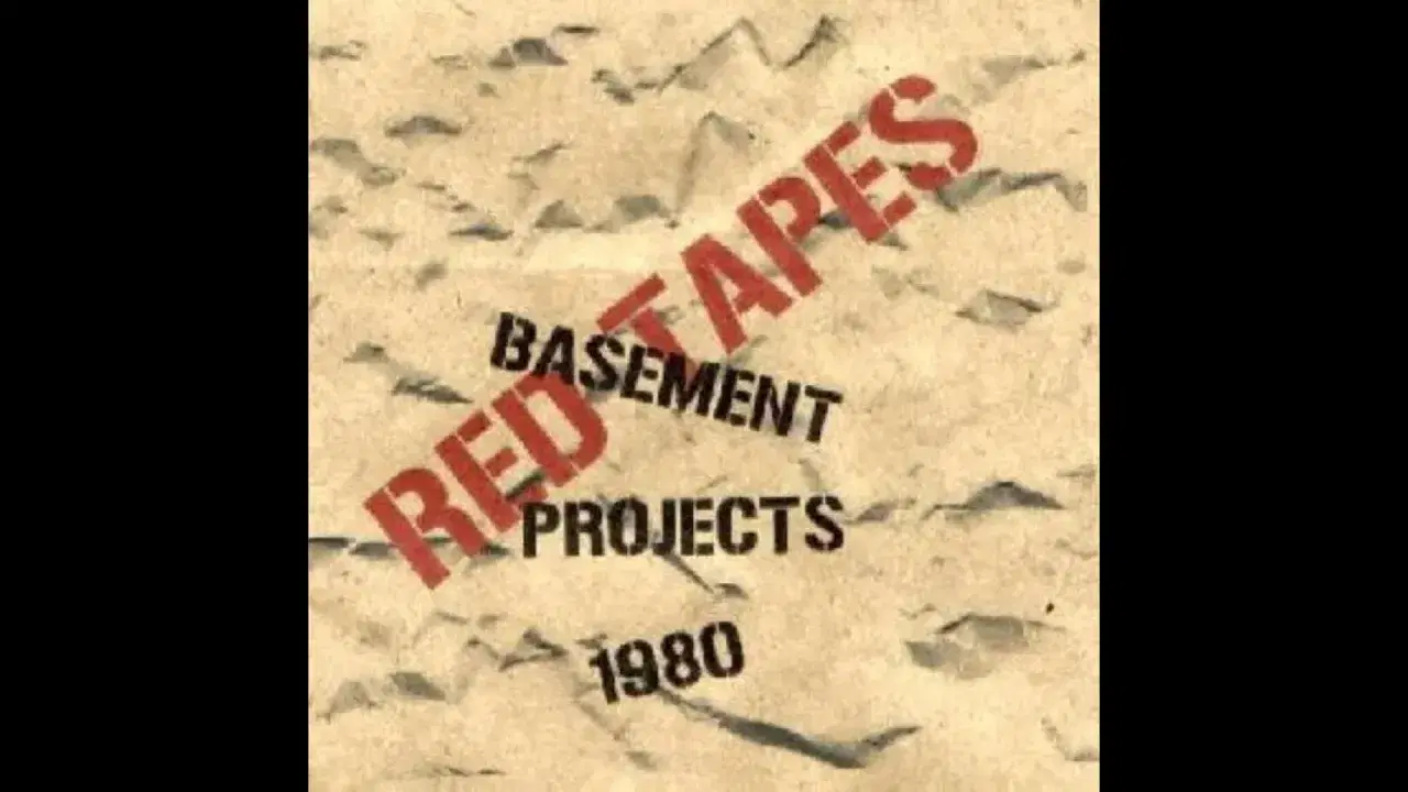  - Red Tapes